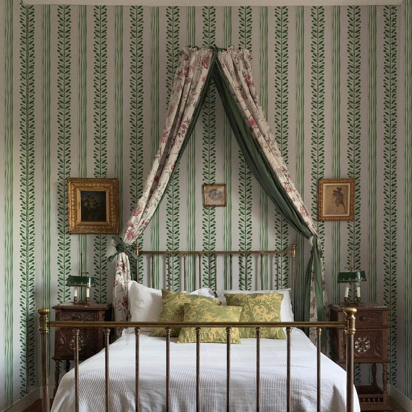 WALLPAPER Olive Wallpaper - Olive Green