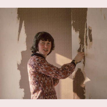 Is your current decor driving you up the wall? Top 10 tips for hanging wallpaper!